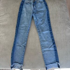 Show Me Your MuMu Tribeca Skinnies
Azurine Double Take